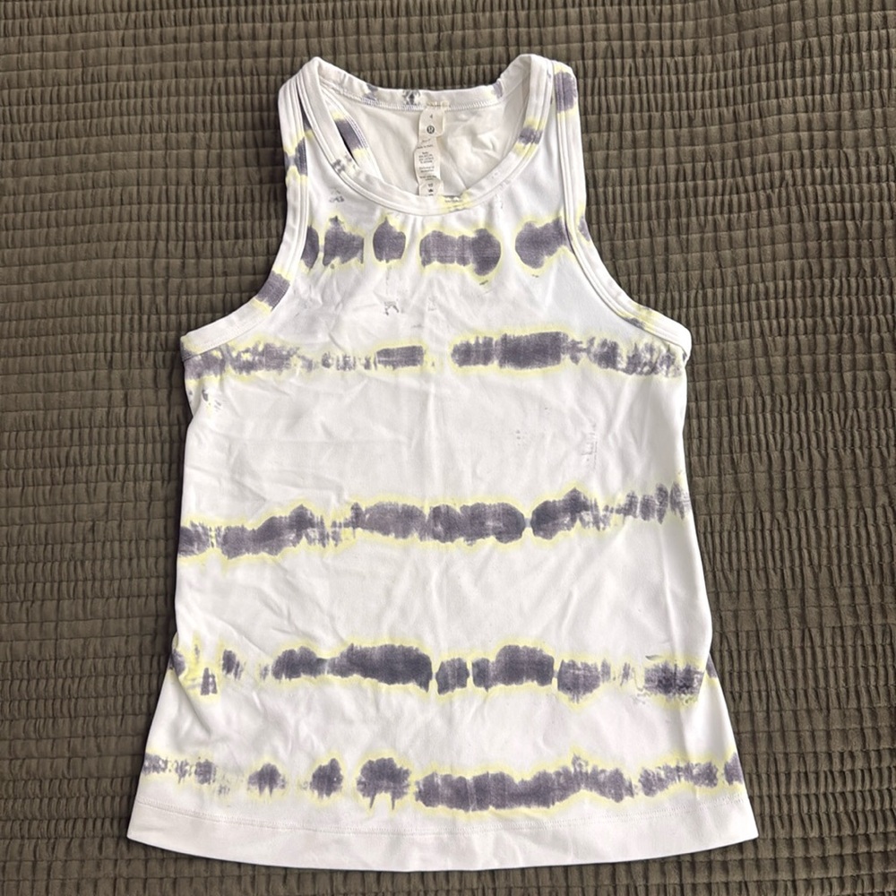 lululemon align tank size 4